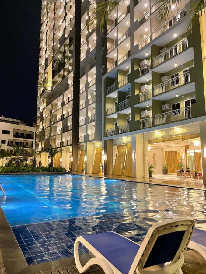 The Celandine By Dmci Homes Caloocan Екстер'єр фото