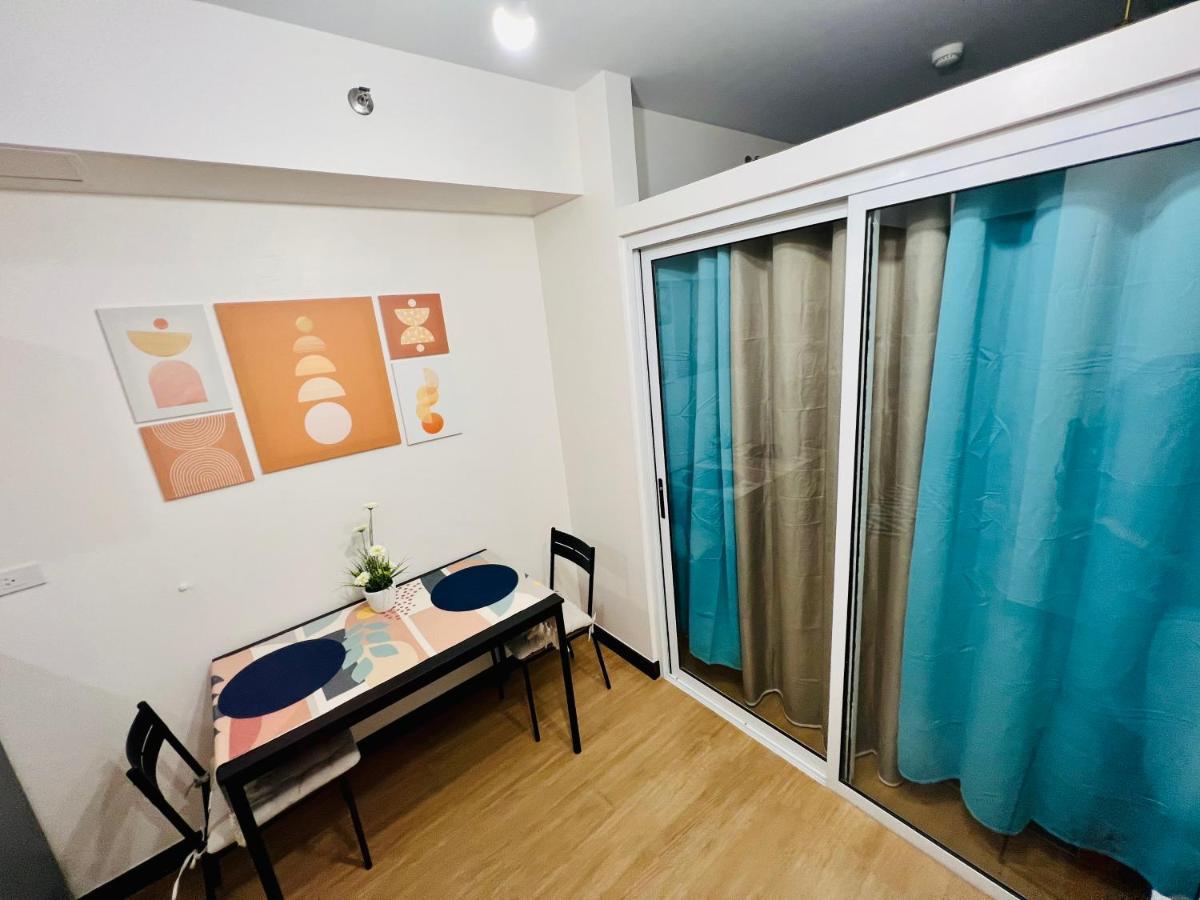 The Celandine By Dmci Homes Caloocan Екстер'єр фото