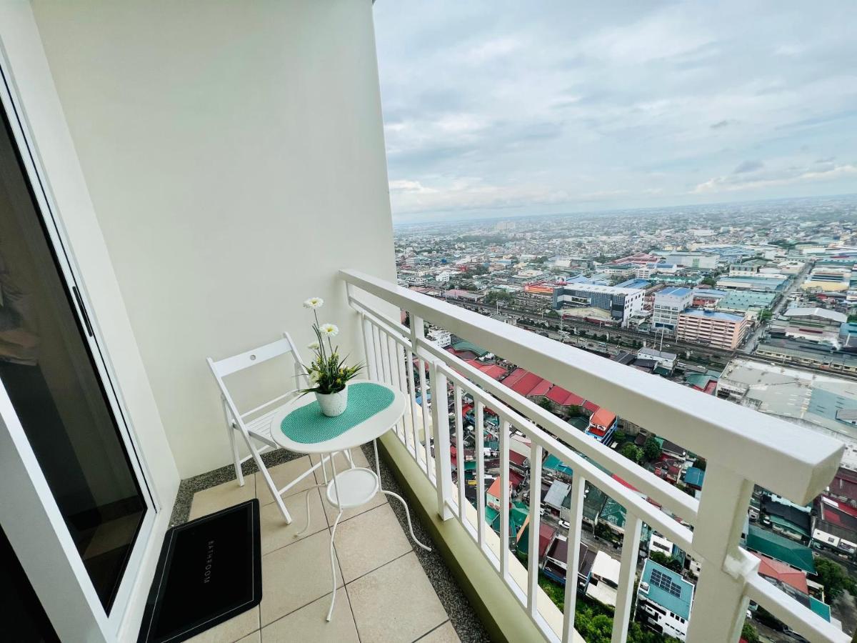 The Celandine By Dmci Homes Caloocan Екстер'єр фото